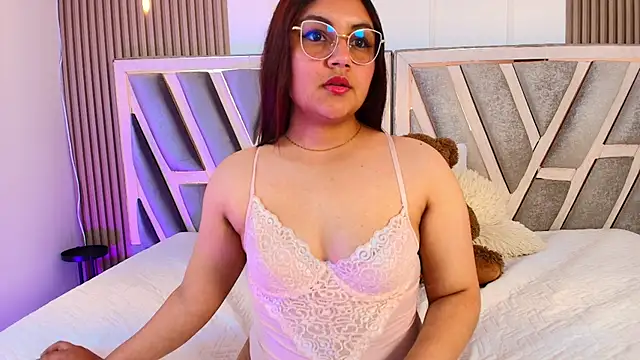 Snapshot of ashlei_ chatting on July 29, 2026, 6:28 pm ashlei online show from July 29, 2026, 6:28 pm