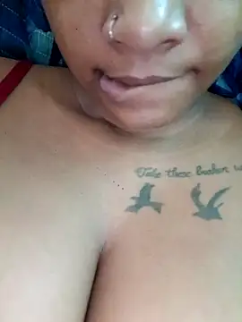 Indianqueen03 online show from March 24, 2026, 1:27 pm