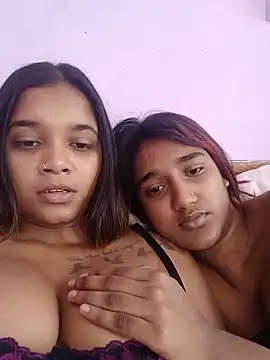Indianqueen03 online show from June 21, 2026, 10:40 am