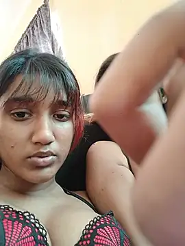 Indianqueen03 online show from June 24, 2026, 11:53 am