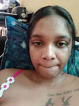 Indianqueen03 online show from June 27, 2026, 10:09 am