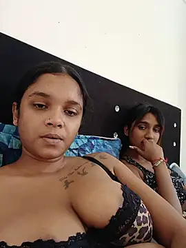 Indianqueen03 online show from July 7, 2026, 10:52 am