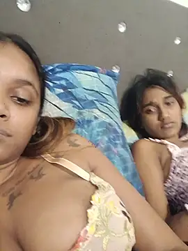 Indianqueen03 online show from July 10, 2026, 11:18 pm