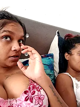 Indianqueen03 online show from July 16, 2026, 8:53 am