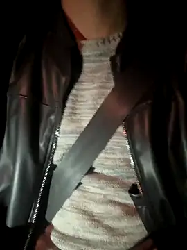 MuscleBoyy777 online show from November 30, 2025, 5:17 pm