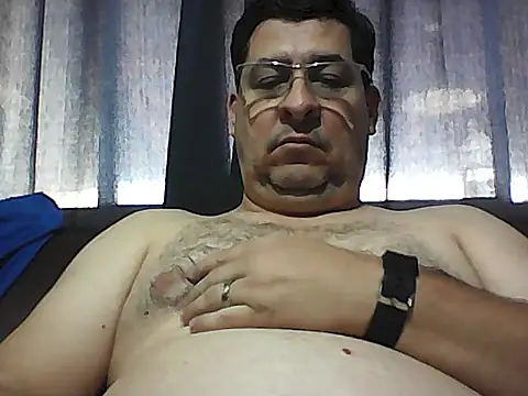 Snapshot of karatecobrakay2012 chatting on August 3, 2026, 10:43 am karatecobrakay2012 online show from August 3, 2026, 10:43 am