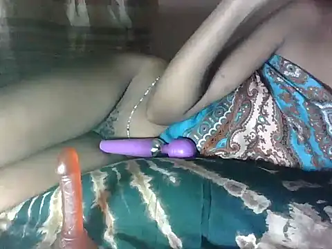 Snapshot of sweet_iddah chatting on January 14, 2025, 7:32 pm sweet iddah online show from January 14, 2025, 7:32 pm