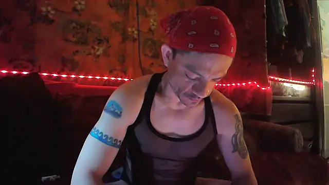 Snapshot of Tony_Torrente chatting on March 17, 2025, 4:54 pm Tony Torrente online show from March 17, 2025, 4:54 pm