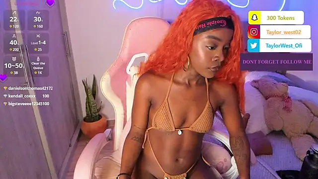 Snapshot of Miss_westt_ chatting on February 27, 2025, 11:31 am Miss westt online show from February 27, 2025, 11:31 am