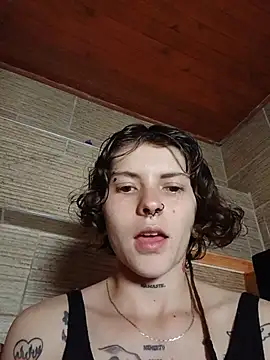 pretty cristal69 online show from October 24, 2025, 11:01 pm