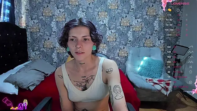 Snapshot of pretty_cristal69 chatting on July 17, 2026, 9:41 pm pretty cristal69 online show from July 17, 2026, 9:41 pm