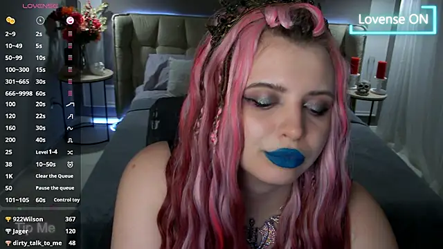 Miss Maya Mils online show from March 5, 2025, 7:16 am