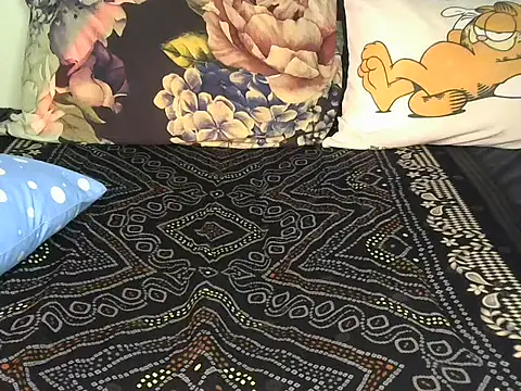 Bella cute01 online show from January 10, 2026, 8:38 am