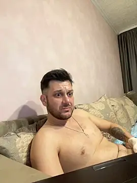 Snapshot of MaeltraJoy chatting on January 23, 2025, 1:51 am MaeltraJoy online show from January 23, 2025, 1:51 am