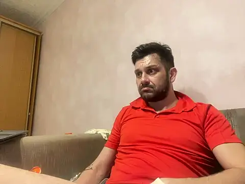 Snapshot of MaeltraJoy chatting on February 3, 2025, 1:52 am MaeltraJoy online show from February 3, 2025, 1:52 am