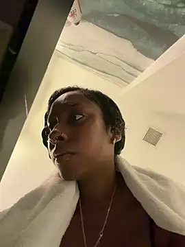 Your Paris online show from February 27, 2026, 2:06 pm