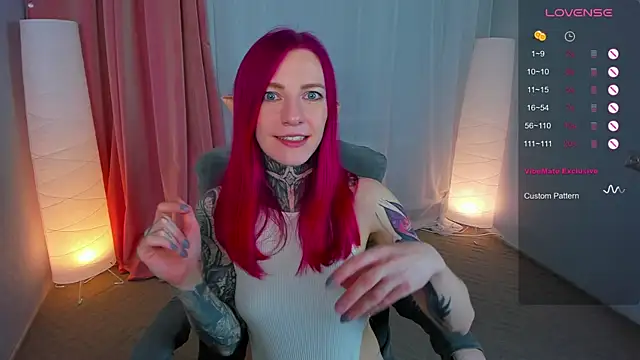 Roxy      online show from February 22, 2025, 2:39 am