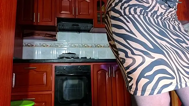 MissEscarleth online show from December 22, 2025, 2:52 am