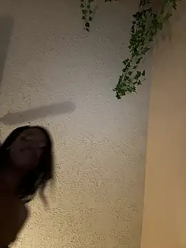 magicalc00ch online show from February 17, 2025, 2:31 am