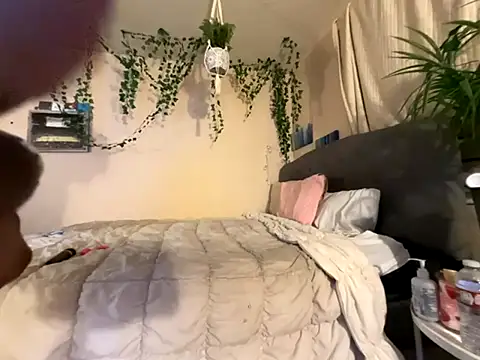 magicalc00ch online show from November 8, 2025, 2:23 am