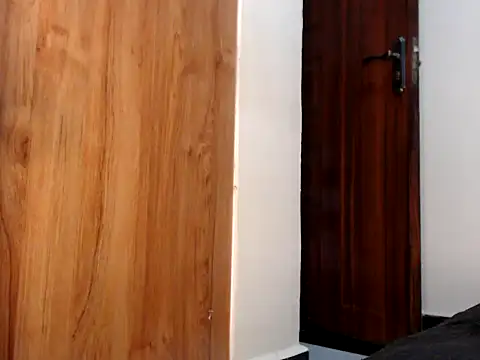 Snapshot of wetpussy_ebony chatting on June 15, 2026, 7:32 am wetpussy ebony online show from June 15, 2026, 7:32 am