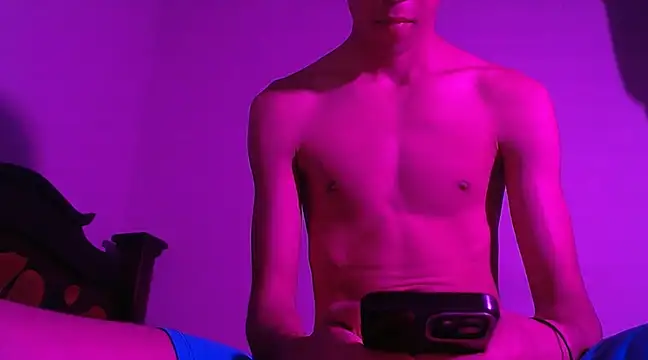 isaaclatino online show from December 7, 2024, 4:42 am