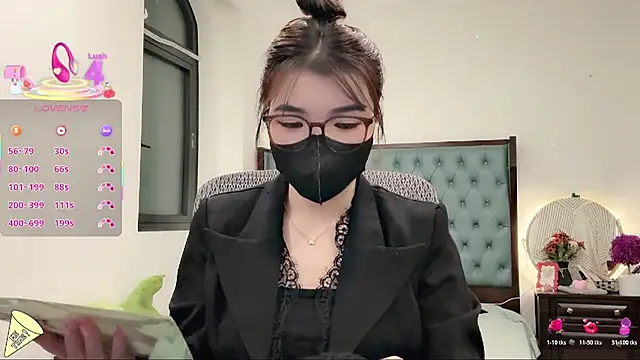 Berrysweet 68 online show from November 8, 2025, 3:23 pm