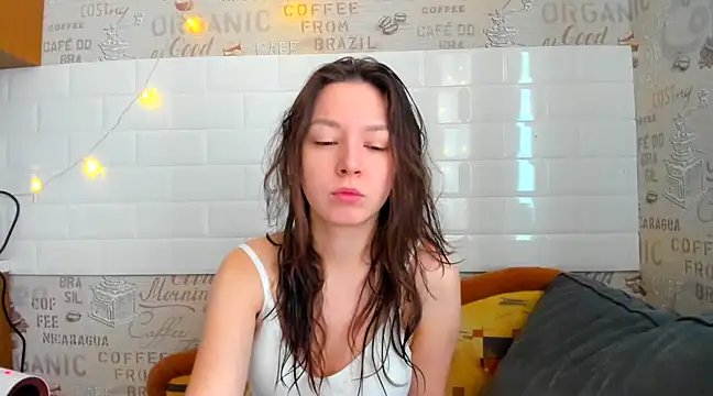 Adela Vetta online show from February 11, 2025, 10:48 am