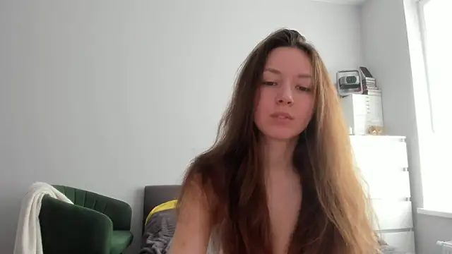 Adela Vetta online show from April 13, 2026, 9:15 am