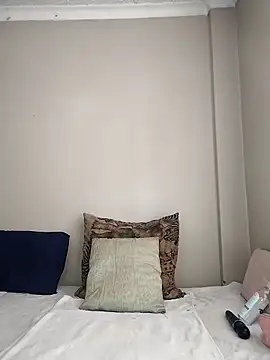 Snapshot of Curvy_sluty chatting on January 16, 2025, 11:04 am Curvy sluty online show from January 16, 2025, 11:04 am