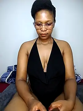 Snapshot of Curvy_sluty chatting on March 12, 2025, 4:13 pm Curvy sluty online show from March 12, 2025, 4:13 pm