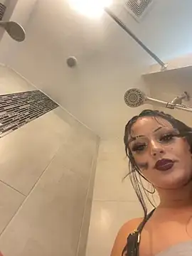 tatted-bitty online show from October 1, 2025, 2:50 am