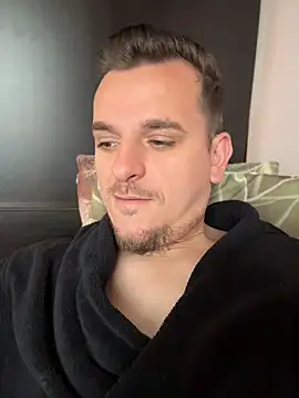 Snapshot of Huge_cock22cm chatting on June 12, 2026, 7:51 am Huge cock22cm online show from June 12, 2026, 7:51 am