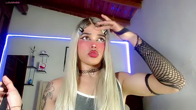 ladytslatina online show from January 19, 2025, 8:39 am