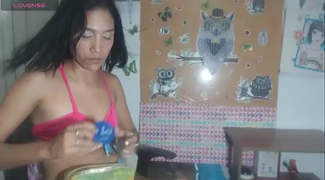 KamileLatinasexy online show from December 27, 2024, 4:15 am