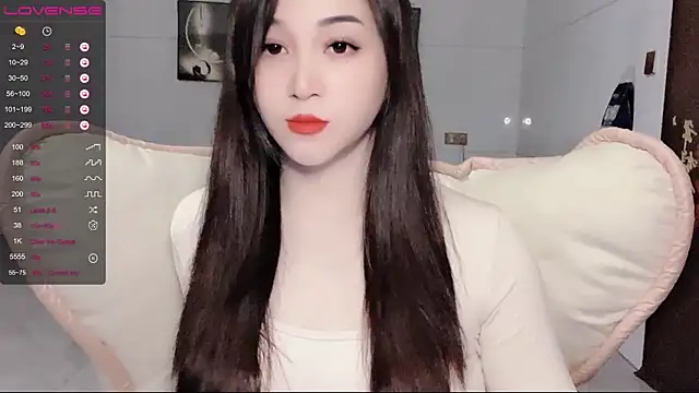 Snapshot of kolll88 chatting on February 18, 2025, 4:15 am kolll88 online show from February 18, 2025, 4:15 am