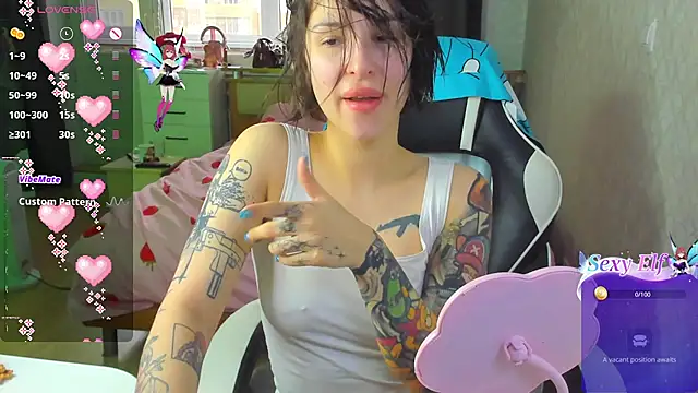 folinskayyya online show from February 23, 2026, 5:16 am