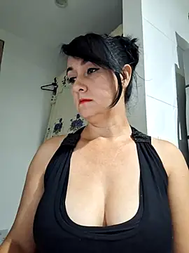 Snapshot of taalia chatting on December 23, 2024, 11:49 pm taalia online show from December 23, 2024, 11:49 pm