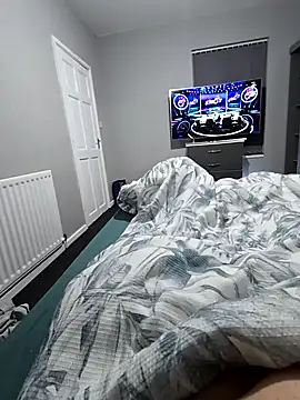 Snapshot of roxy_bigtits1 chatting on December 24, 2024, 11:11 pm roxy bigtits1 online show from December 24, 2024, 11:11 pm