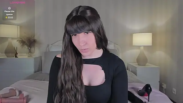 valeriasecret online show from October 26, 2025, 5:35 am