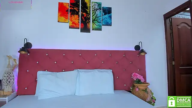 Ruth harvey  online show from October 8, 2025, 1:09 pm