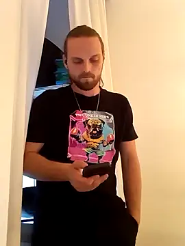 VitaminmanFL online show from January 1, 2025, 2:30 am