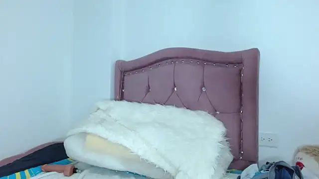 AvaAngel69 online show from February 13, 2025, 12:21 pm