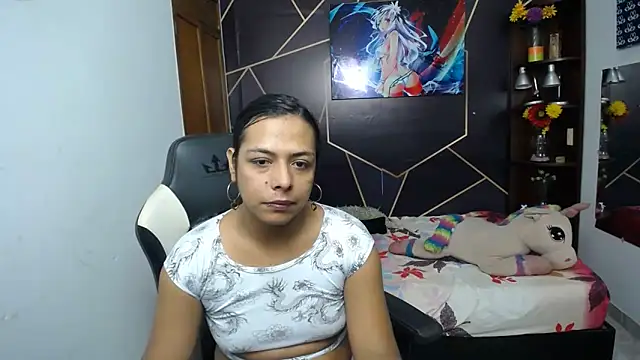 EmilyTsSweet online show from September 24, 2025, 1:14 pm