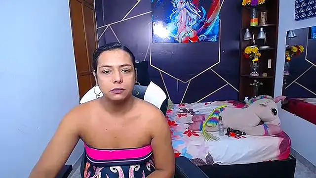 EmilyTsSweet online show from October 1, 2025, 1:50 pm