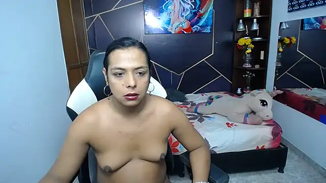 EmilyTsSweet online show from October 3, 2025, 2:03 pm