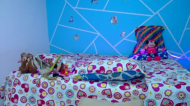 EmilyTsSweet online show from November 4, 2025, 7:02 pm