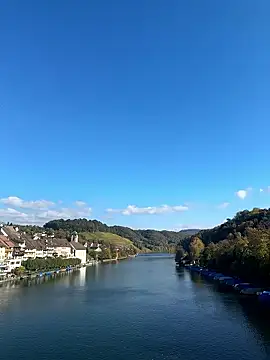 emiliasommer online show from October 15, 2025, 1:33 pm