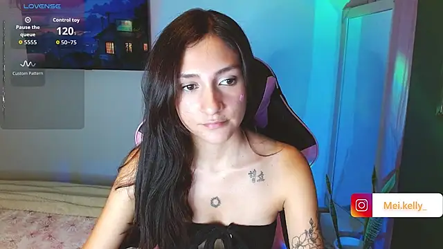 Mei Kelly online show from October 4, 2025, 2:09 am