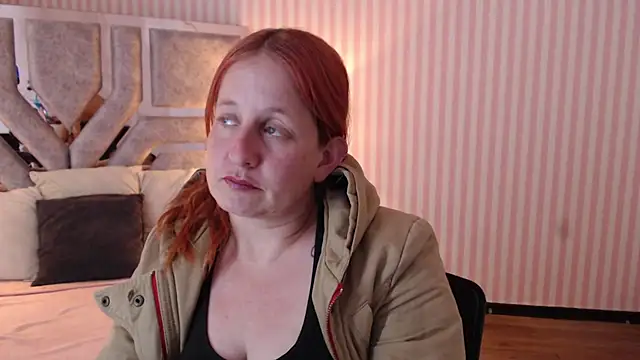 ViioletaMora online show from March 18, 2025, 10:26 pm